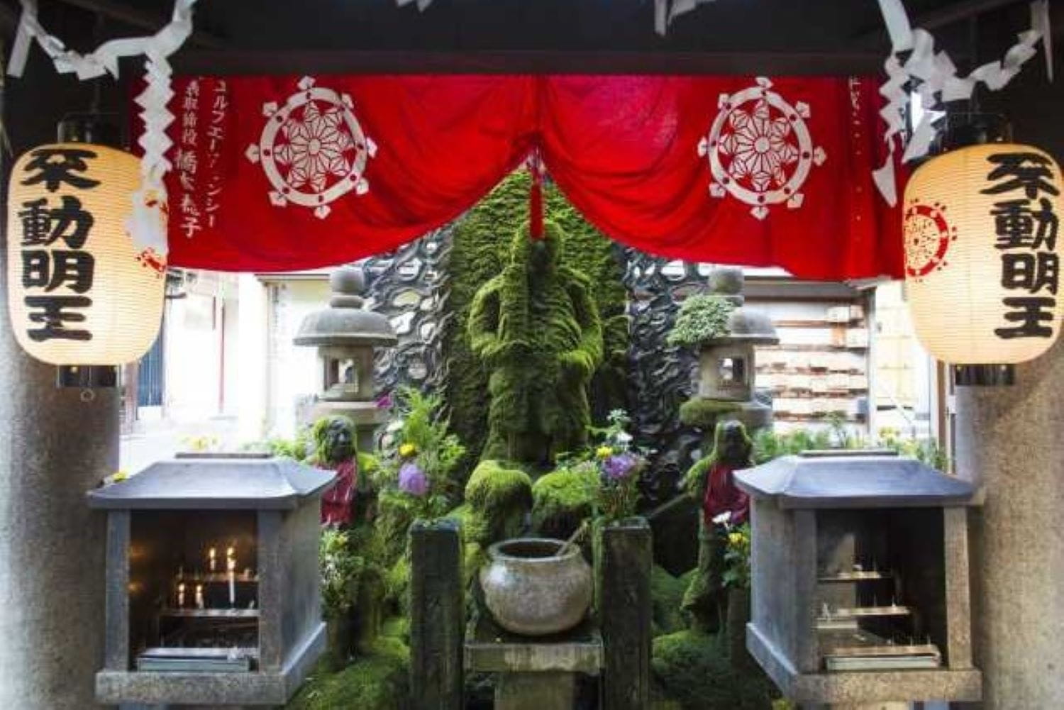 法善寺水掛不動尊